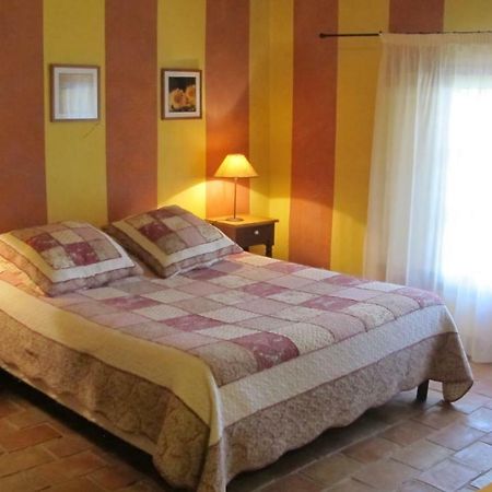 Domaine De Valbrillant Bed and Breakfast Meyreuil Εξωτερικό φωτογραφία